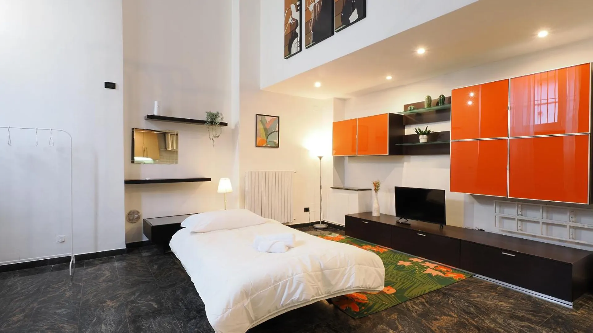 Primopiano - Aristotele Milano Italien